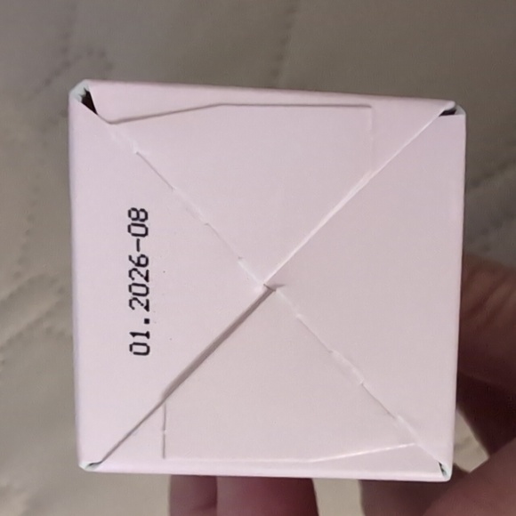 Micellar Water with Rosemary Extract by Eclat Skin - Picture 3 of 3